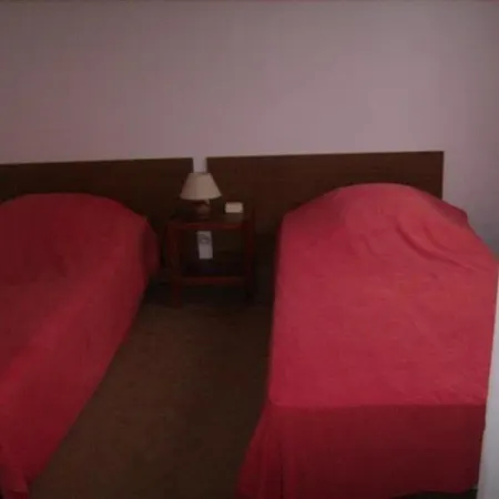 Maison De Vacances Avec Jardin Clos Pres De La Plage A La Bree-les-bains, 4 Couchages - Fr-1-246a-206